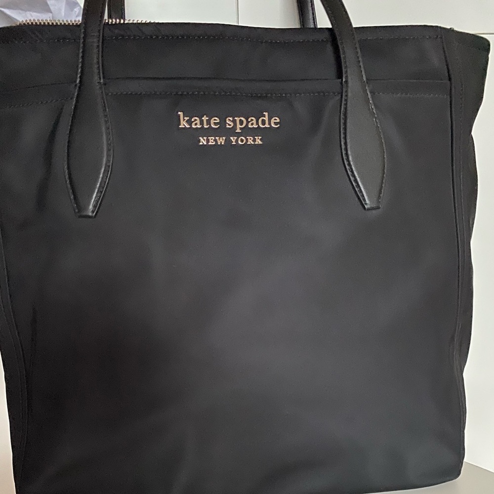 🌸🌸 Kate Spade ♠️ Tote